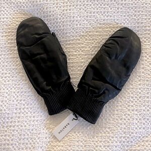 Babaton leather gloves